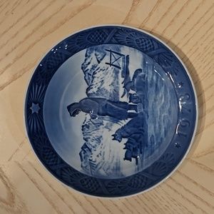 1978 Royal Copenhagen Christmas Plate